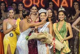 • miss popular vote • top 10 • top 10 best in national costume forms.gle/xdx4yeq5gcwajdlh9. Yvzso2qi1x0 Cm