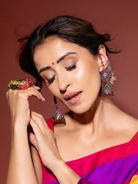 On this Dhanteras, may our hearts be as full as our homes with love, light,  and gratitude 🪔🩷🕉️