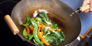 Un wok es bueno para mucho más que saltear. Ventajas De Cocinar Con El Wok