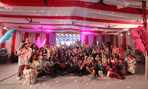 HOME | St Thomas Church