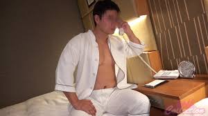 出張マッサージを呼んだらデカマラスタッフに生堀りされちゃいました