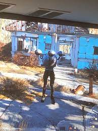 Codsworth with legs is... I'm never going to sleep again : r/fo4