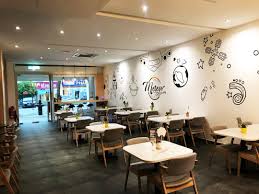 My only excuse to go to kota kemuning in shah alam is a bicycle shop called gw bicycle the makan place was packed at lunchtime and curiosity led me to give the restaurant a try with lee in tow. Meteor Cafe Closed Kindmeal My