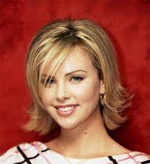 26 Gorgeous Layered Bob Hairstyles To Inspire You Short Hair Styles Course Hair Short Hair Haircuts
