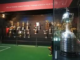 A primeira partida entre flamengo e são paulo terminou com vitória paulista por 7 a 3, em 1933. Titulos Do Clube De Regatas Do Flamengo No Futebol Wikipedia A Enciclopedia Livre