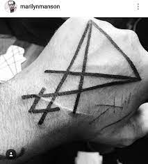 Charles milles manson was an american criminal and cult leader. Pin By Itslyssaleigh On Tattoos And Piercings Marilyn Manson Tattoo Marilyn Manson Tattoos