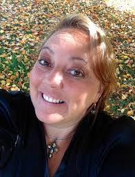 Angela Cupp's Instagram, Twitter & Facebook