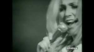 Patty Pravo canta «Ragazzo triste» al Piper di Roma