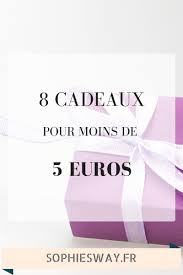 Avec cette somme relativement importante, vous pourrez trouver de très bons produits technologiques, qu'il s'agisse de casques audio, de console ou encore de gadgets et même de smartphones. 8 Idees De Cadeaux A Moins De 5 Sophie S Way Blog Lifestyle Idees Cadeaux Idee Cadeau 5 Euros Cadeau