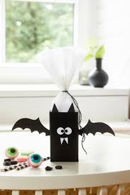 Fledermaus Schachtel Basteln Bastelideen Und Fledermaus Basteln
