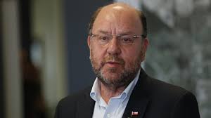 Moreno respalda labor de Vega, pero señala que hay condición para diálogo:  "Que abandonen violencia"