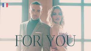 Définition et exemples avec gymglish. Traduction Francaise De Capital Letters De Hailee Steinfeld Bloodpop Youtube