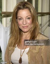 Faye Pack's Instagram, Twitter & Facebook