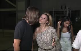 Astfel că a decis să facă lumină în acest sens.celebra impresară cutremur monden! Reghecampf È™i Anamaria Prodan DivorÈ› BombÄƒ Vestea CutremurÄƒ Lumea MondenÄƒ Evenimentul Zilei