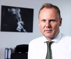 Hamburgs Innensenator schlägt Alarm: „HSV-Abstieg wäre eine Tragödie“