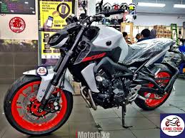 It is available in 3 colors, 2 variants in the indonesia. 2019 Yamaha Mt 09 New Motorcycles Imotorbike Malaysia