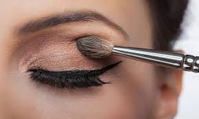 Con el maquillaje de ojos paso a paso que te he preparado, podrás conseguirlo. Como Aplicar Las Sombras De Ojos Paso A Paso