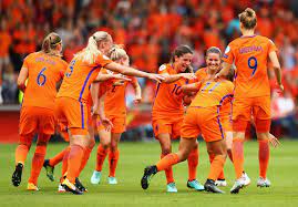 Zo gemakkelijk zal het niet zijn. De Mooiste Parels Van Plaatjes Van De Oranje Leeuwinnen Tegen Zweden Foto S Sportnieuws