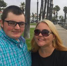 About us :: The-fudge-authority