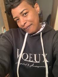 Voeux Apparel & Accessories