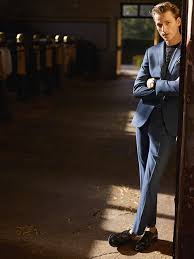 Costume homme bleu nuit zara is important information accompanied by photo and hd pictures sourced from all websites in the world. Costume Homme Bleu Marine De Fursac Vetements Et Costumes Homme