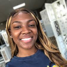 Hostas survival and toxicity to Airedale Terrier dogs