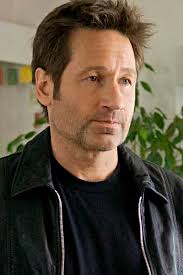 drunk jesus & dressed-up duchovny • Hank Moody in S7E3