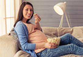 Popcorn During Pregnancy Nutritional Value Health Benefits And Risks