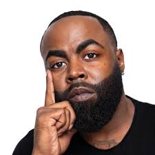 Been tryna get this pic all season. perfect timing! -The Lead Dawg  Mr.Broadway Joe Booker