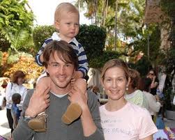 Gave birth to her second child at age 40, a daughter helena grace rutherford girsch on june 8, 2009. Kelly Rutherford And Daniel Giersch Dating Gossip News Photos