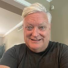 Seth Erickson's Instagram, Twitter & Facebook