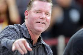 Scott Mccloughan's Instagram, Twitter & Facebook