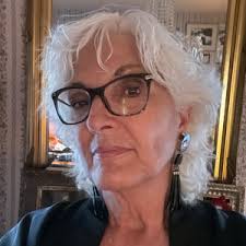 Paula Sheil — Stories — Suzanne Maggio