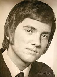 Want to see what hairstyles men wore in the 60s? 70s Mens Hairstyle Vintage Hairstyles For Men Vintage Hairstyles Mens Hairstyles