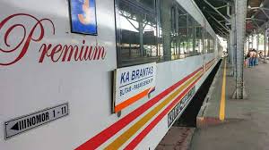 Oleh karena itu jadwal keberangkatan kereta api eksekutif ekonomi premium terbaru tahun 2021 ini juga dibagi berdasarkan pulau. Harga Tiket Jadwal Kereta Api Brantas Tambahan 2021