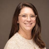 Stephanie Sexton's Instagram, Twitter & Facebook