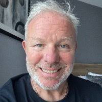 Robert Gasson's Instagram, Twitter & Facebook