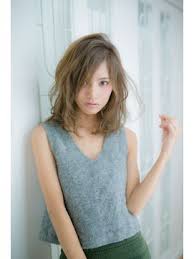 ３０代４０代ママさんオススメ 大人かわいいミディアムスタイル 24時間いつでもweb予約ok ヘアスタイル10万点以上掲載 お気に入りの髪型 人気のヘアスタイルを探すならkirei style キレイスタイル で ミディアムヘア ヘアスタイル ショートのヘアスタイル