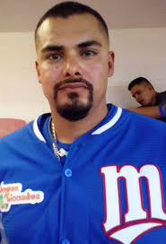 Los hemanos Barrón Montejano,de jugadores de cuadro a lanzadores. A Ismael  y Raúl les vieron mas cualidades en el pitcheo por su buena velocidad,  además de un muy buen control. Ismael fue