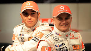 Lewis Hamilton sends message to ex-teammate following open heart surgery  update