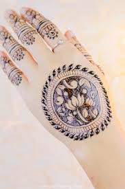 Simple And Latest Mehndi Design 2019 Latest Mehndi Design 2019 Back Side Md Mehndi Designs Latest Mehndi Latest Mehndi Designs
