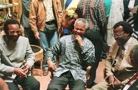 Mangosuthu gatsha buthelezi (born 27 august 1928) is a south african politician and zulu tribal leader who founded the. South African President Nelson Mandela Flanked By Zulu King Goodwill Zwelithini And Inkatha Freedom Party Leader Mangosuthu Buthele Nelson Mandela Mandela Zulu