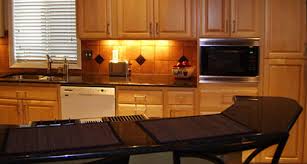 Veenhuizen painting specialties offers custom cabinet refinishing to clackamas, wilsonville, happy valley, tigard, sellwood, west linn, and oregon city. Cabinet Refacing Portland Or Surface Solutions Llc