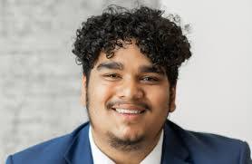 Romero Davis's Instagram, Twitter & Facebook