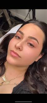 Good morning !! Can someone point me to any PMU mentors that do classes &  apprenticeships for body art cards or any tattoo artist !! Please and thank  you ! Must be