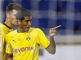 Jude bellingham excelled for birmingham city in his first season of professional football. Bellingham Scores On Dortmund Bow In German Cup Win Sports Malay Mail