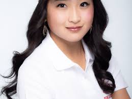 LOCAL GOLF: Powell sets Elmhurst mark, wins at PSU