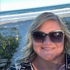 Tami Hummel's Instagram, Twitter & Facebook