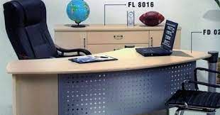 Cek ⭐ harga ⭐ model 30+ pilihan meja kantor terbaik 2020 ini untuk referesinya. Daftar Harga Meja Kantor Elegan Sesuai Kebutuhan