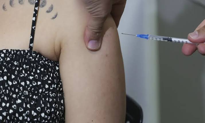 Campanha Nacional de Multivacinação 2026 começa nesta segunda em todo o país